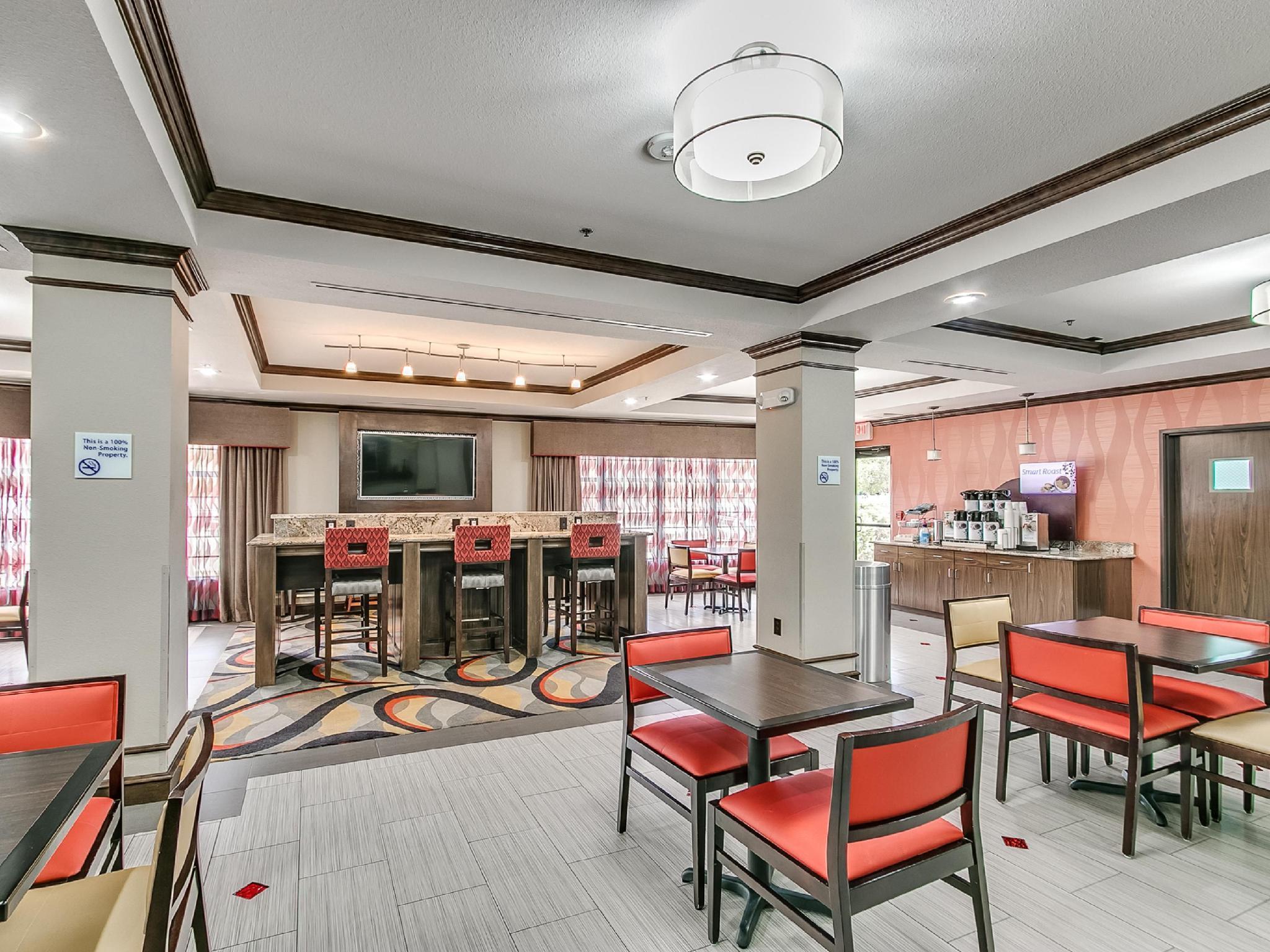 Holiday Inn Express And Suites Lubbock South By Ihg Exteriör bild