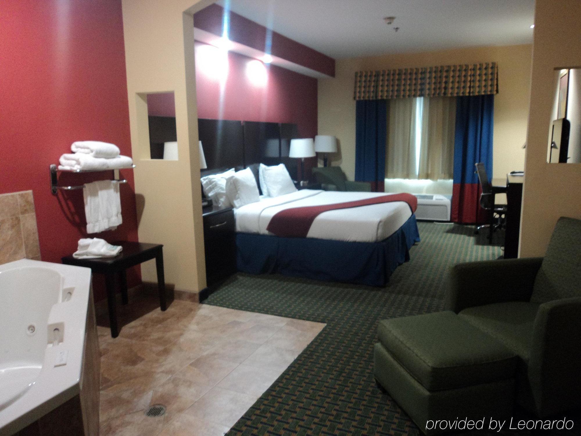 Holiday Inn Express And Suites Lubbock South By Ihg Exteriör bild