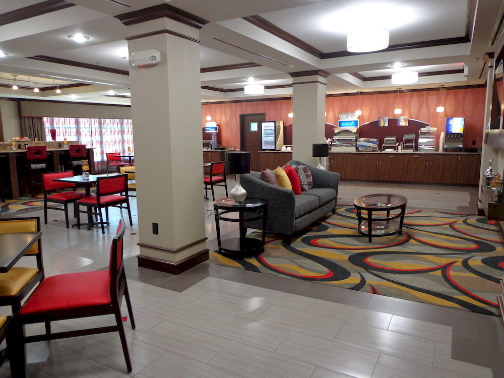 Holiday Inn Express And Suites Lubbock South By Ihg Exteriör bild